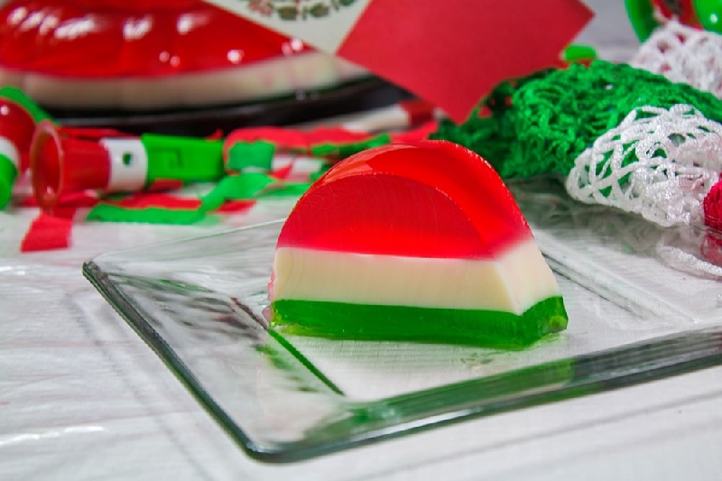 Postre de Gelatina tricolor