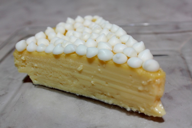 Postre de Flan de Chocolate Blanco
