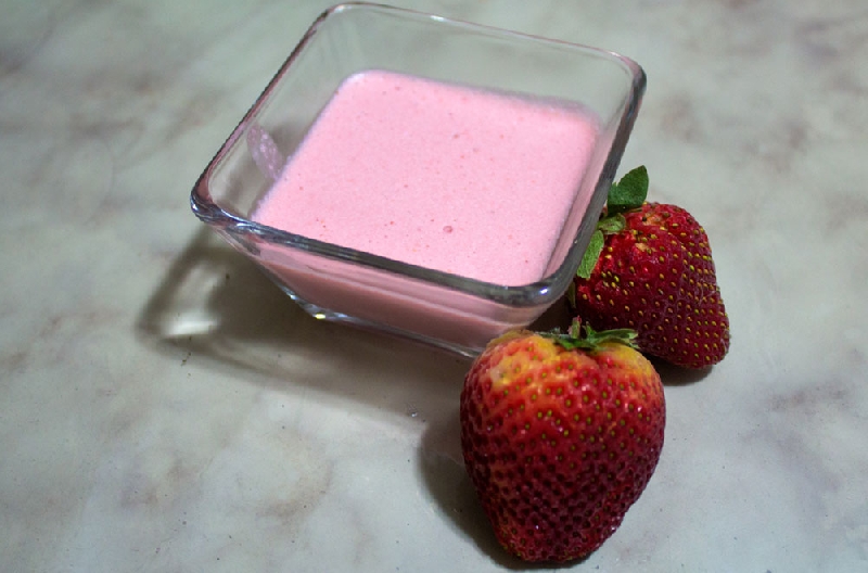 Postre de Mousse de Fresa Light